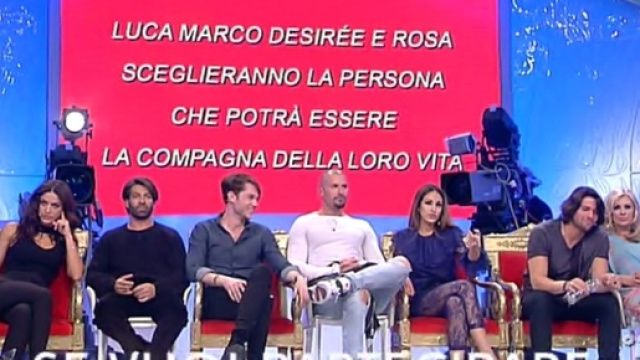 Uomini e Donne: tensione tra le due troniste Desire&egrave; e Rosa ... - novella2000.it