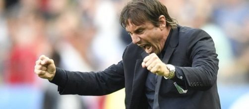Chelsea's Antonio Conte's amazing touchline highlights during ... - 101greatgoals.com