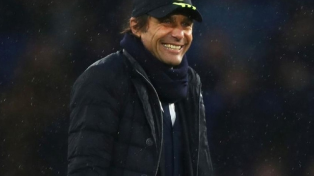 Antonio Conte, Suning non si arrende