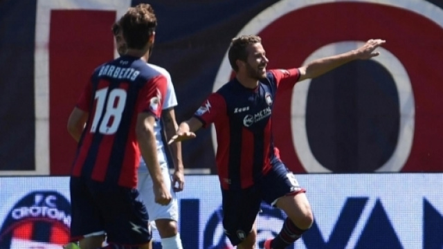 L'esultanza di Marcus Rohd&eacute;n, primo gol in Serie A per lui