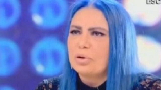 Loredana Bert&egrave; e la confessione shock a Domenica Live