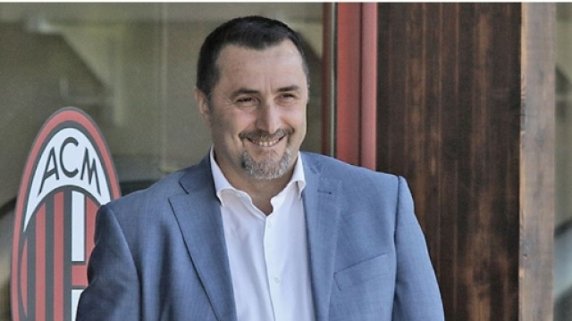 Milan, Mirabelli nuovo ds: cosa cambia nel mercato rossonero - yahoo.com