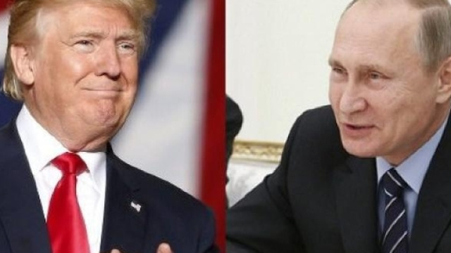 S'intensificano i dubbi circa i rapporti con Mosca. Comey non &egrave; un caso isolato.