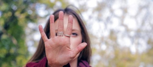 C&oacute;mo manejar una Situaci&oacute;n de Acoso Vecinal - Cooperaci&oacute;n y ciudadan&iacute;a - cooperacionyciudadania.es