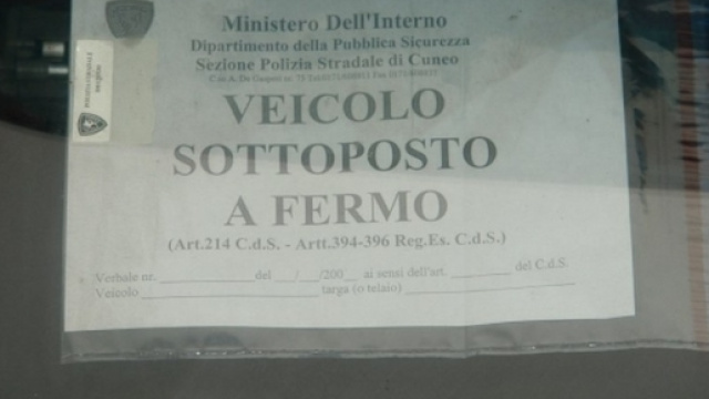 Fermo amministrativo , come difendersi e come funziona l'iter delle ganasce fiscali