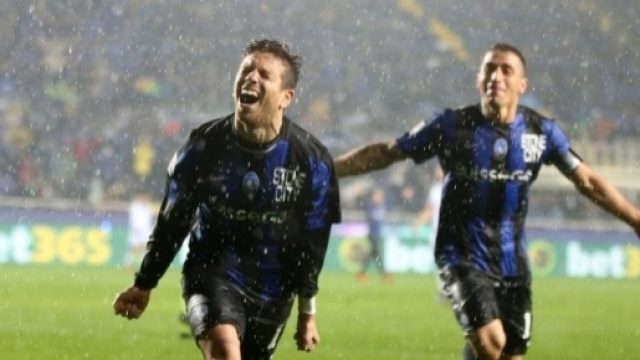 Il Milan piomba su Gomez: ecco tutti i dettagli