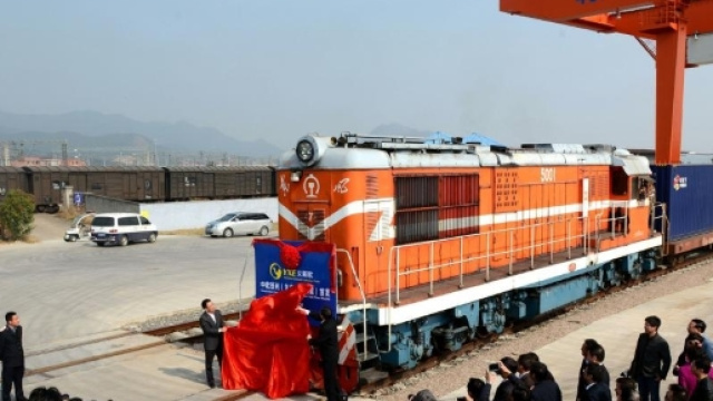 La &laquo;nouvelle route de la soie&raquo; relie d&eacute;sormais la Chine au Royaume ... - rfi.fr