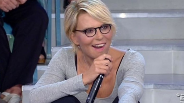 Uomini e donne, finale a sorpresa per dame e cavalieri?