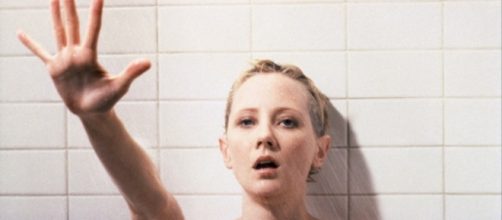 The 10 Worst Movie Remakes of All Time - cheatsheet.com