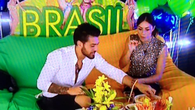 Alessandro Calabrese attacca duramente Desir&eacute;e Popper - anticipazioni.tv