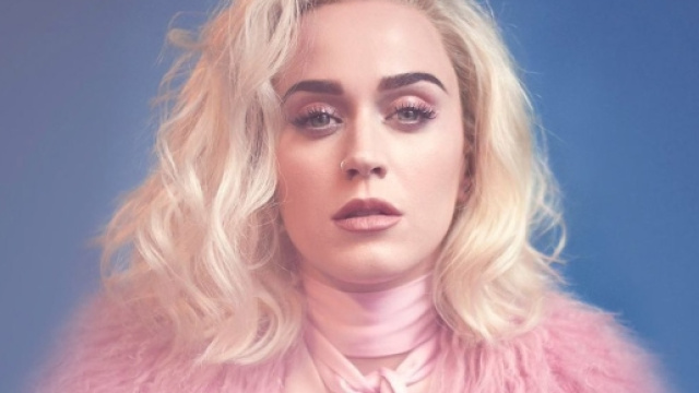 Katy Perry: Chained To The Rhythm &egrave; il nuovo singolo | BitchyF - bitchyf.it