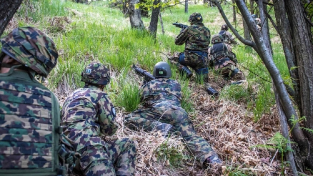 Una fase dell'edizione 2016 della competizione per pattuglie militari (Foto Italian Raid Commando - Unuci)