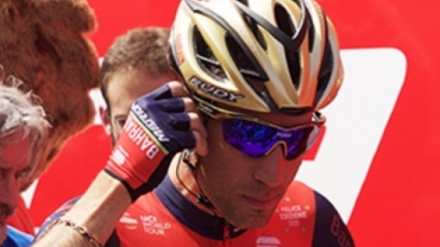 Vincenzo Nibali arriva alla crono di Montefalco a 1'10'' da Quintana