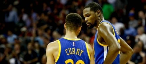 Golden State Warriors: 5 Problems With The Super Team In Oakland - hoopshabit.com