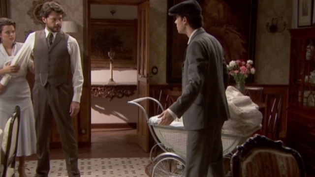 Il Segreto, anticipazioni: Atilano toglier&agrave; Marcos a Sol e Lucas?