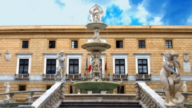 Palazzo delle Aquile, sede del municipio palermitano (via Portale Turismo-Comune di Palermo)