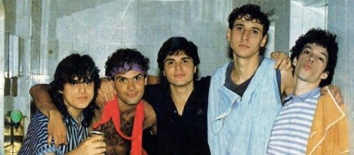 Da esquerda para a direita: Maur&iacute;cio, Cazuza, Frejat, Guto e D&eacute;, a forma&ccedil;&atilde;o original do Bar&atilde;o Vermelho