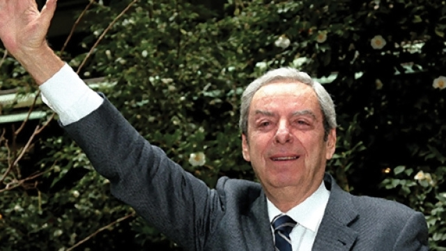 &Egrave; morto il conduttore Daniele Piombi, uno dei volti storici della televisione italiana.