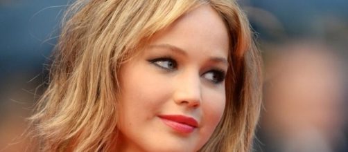 Jennifer Lawrence enjoys dancing explicitly - Image latestpics.in