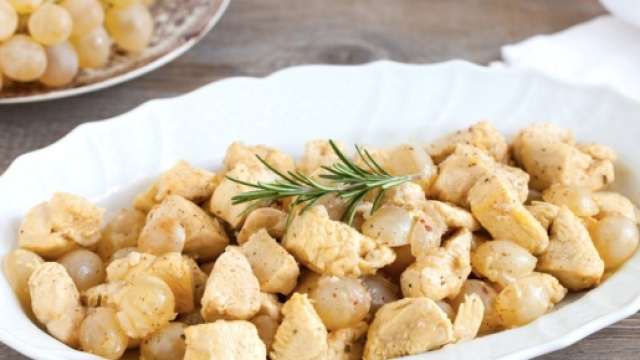 Pollo ripieno all'una degli antichi romani.