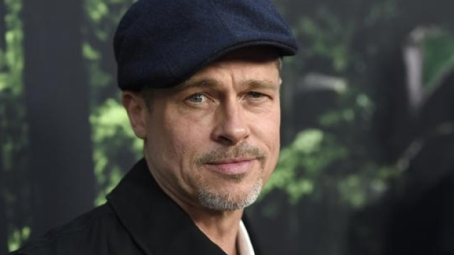 Brad Pitt ammette che sua dipendenza dall' alcool abbia rovinato il matrimonio