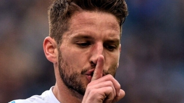 Mertens esultanza per zittire le critiche della societ&agrave;