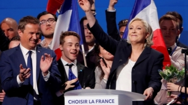 Pr&eacute;sidentielle&nbsp;: Un 1er mai tr&egrave;s agit&eacute;