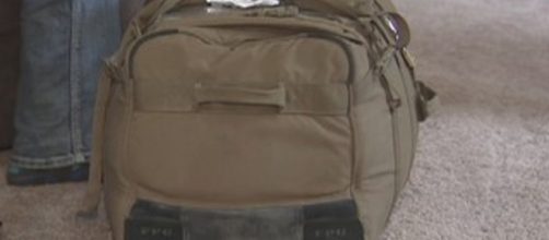 United Airlines under fire again, charges soldier fee to get home ... - popularmilitary.com