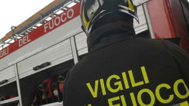 Immigrato tenta il suicidio dopo che la Polizia gli ha sequestrato i soldi dello spaccio