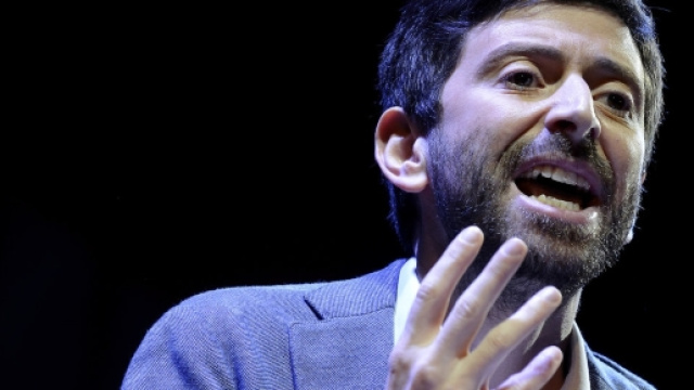 Roberto Speranza: "Di continuit&agrave; su politiche sbagliate si muore ... - huffingtonpost.it