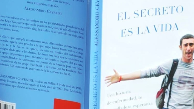 Il libro di Alessandro Cevenini, qui tradotto in spagnolo