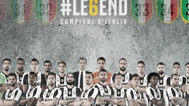 Tutta la rosa del sesto scudetto consecutivo al completo