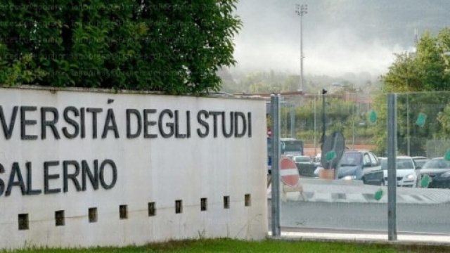 Universit&agrave; di Salerno: studente cade dal quarto piano e muore