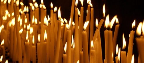 Plegarias para las v&iacute;ctimas de M&aacute;nchester