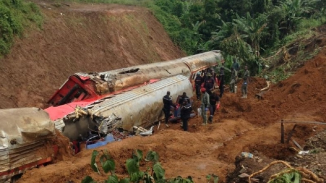 Cameroun : Accident du train d'Eseka, voici les exigences du ... - yaoundeinfo.com