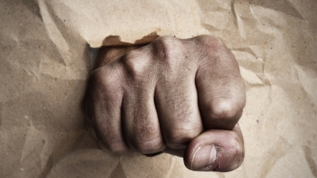 Knockout game: arriva in Italia il gioco dei pugni al volto.