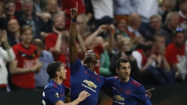 L'esultanza di Pogba dopo il gol del vantaggio del Manchester United sull'Ajax nella finale di Europa League