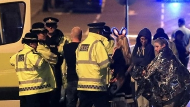 Morti e feriti nell'esplosione alla Manchester Arena al concerto ... - today.it