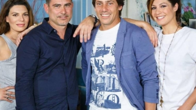 Un Posto al Sole: il cast attende con gioia il parto di Claudia ... - urbanpost.it