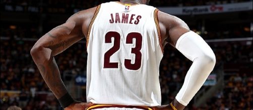 LeBron, a un paso de su s&eacute;ptima final consecutiva (v&iacute;a Twitter - Cavaliers)