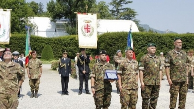 La cerimonia di premiazione di Lombardia 2017 ai Giardini Estensi a Varese (Foto Italian Raid Commando - Unuci)