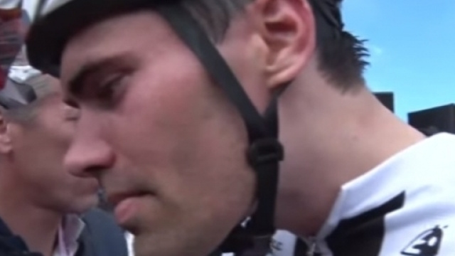 Tom Dumoulin, ancora in maglia rosa a tre tappe dalla fine