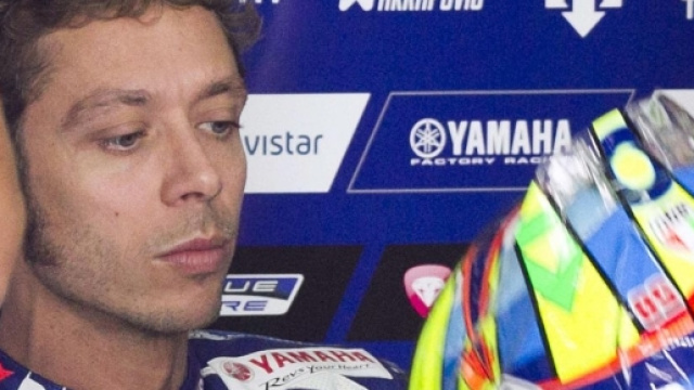 Valentino Rossi: Grande paura per un incidente in prova