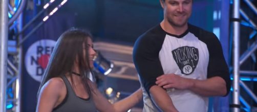 'Arrow' attempts 'Ninja Warrior' [Image via Blasting News Library]