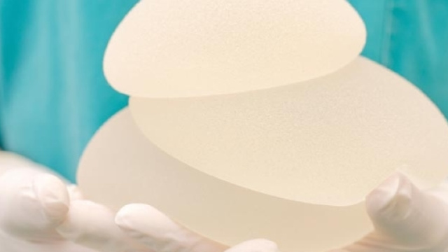 Foto gallery - Dr. Pier Luigi Canta - Chirurgo Plastico - na.it