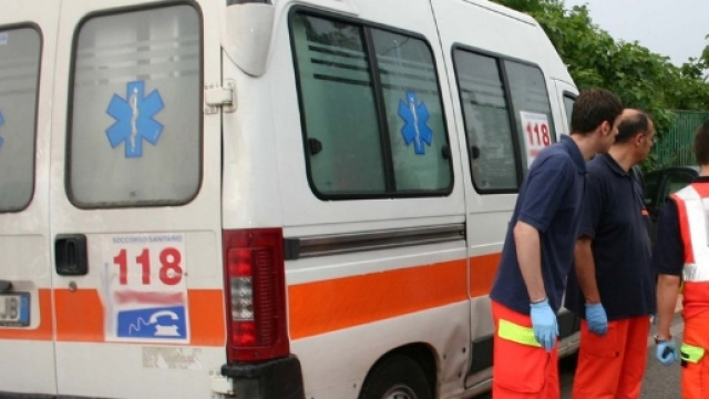 Alle porte di Arezzo un bimbo di 6 anni &egrave; morto per congestione: era caduto in piscina dopo pranzo.