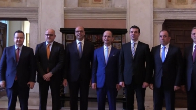 Il ministro degli Esteri, Angelino Alfano, con i colleghi dei Paesi dei Balcani occidentali