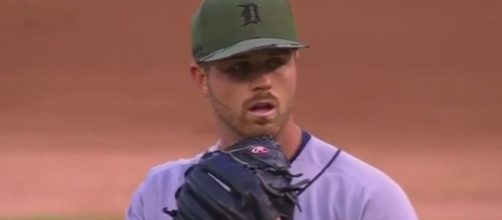 Farmer is ready to throw, Youtube, Sport My Life channel, https://www.youtube.com/watch?v=PnzCr29D-yU