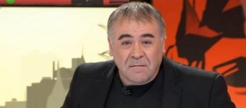 Antonio Garc&iacute;a Ferreras coemte un error en directo
