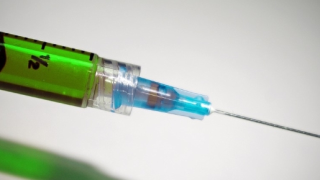 Vaccinazioni obbligatorie, Codacons contro Lorenzin